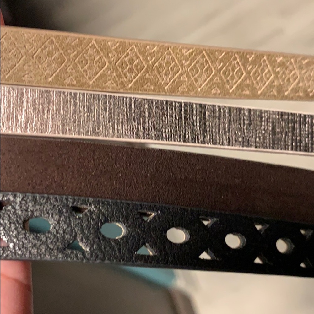 4 skinny belts